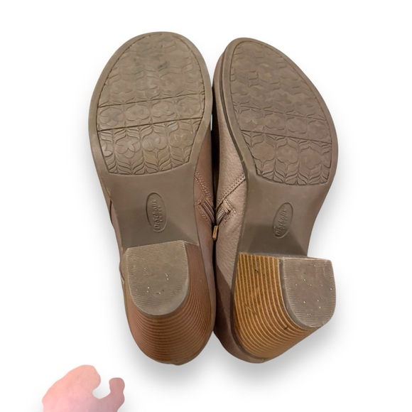 Dr Scholls Be Energized Foam Technology Taupe Gray Heeled Slip On Booties Sz 8 - Picture 8 of 16